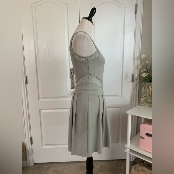 *Minor Flaw* Buffalo David Bitton Lace Pleated Fit & Flare - Picture 11 of 16